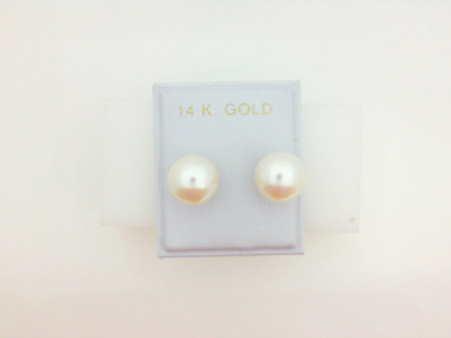 Pearl Earring