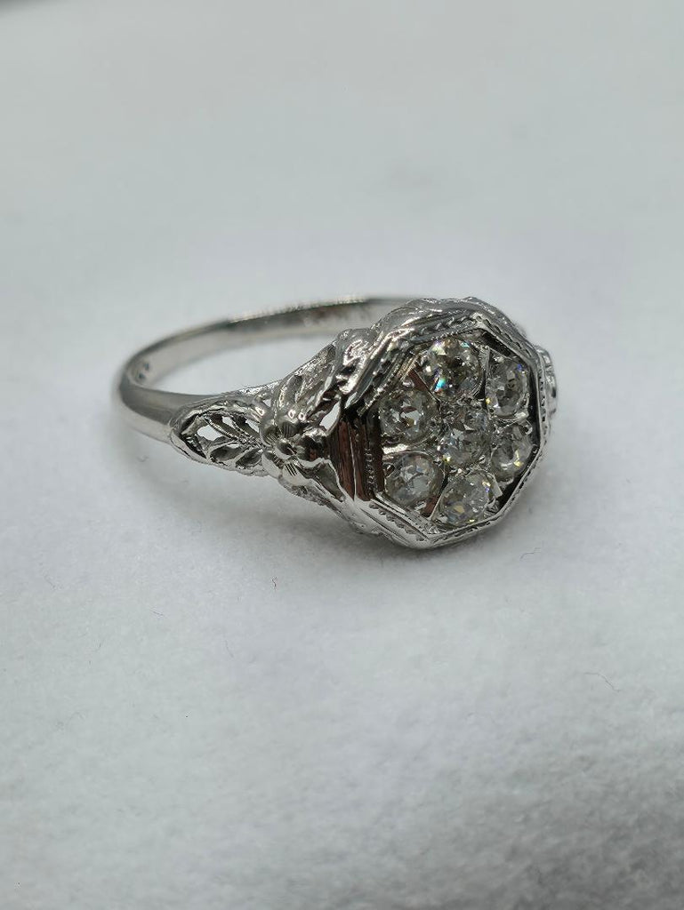 ESTATE RINGS