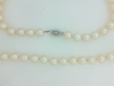 Pearl Necklace