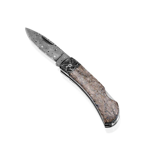 KNIVES
