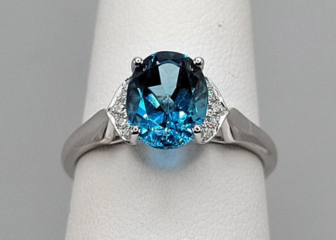 Colored Stone Rings  -  Women'