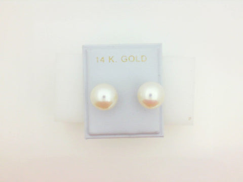 Pearl Earring