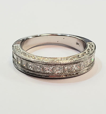 Diamond Wedding Bands  -  Women'