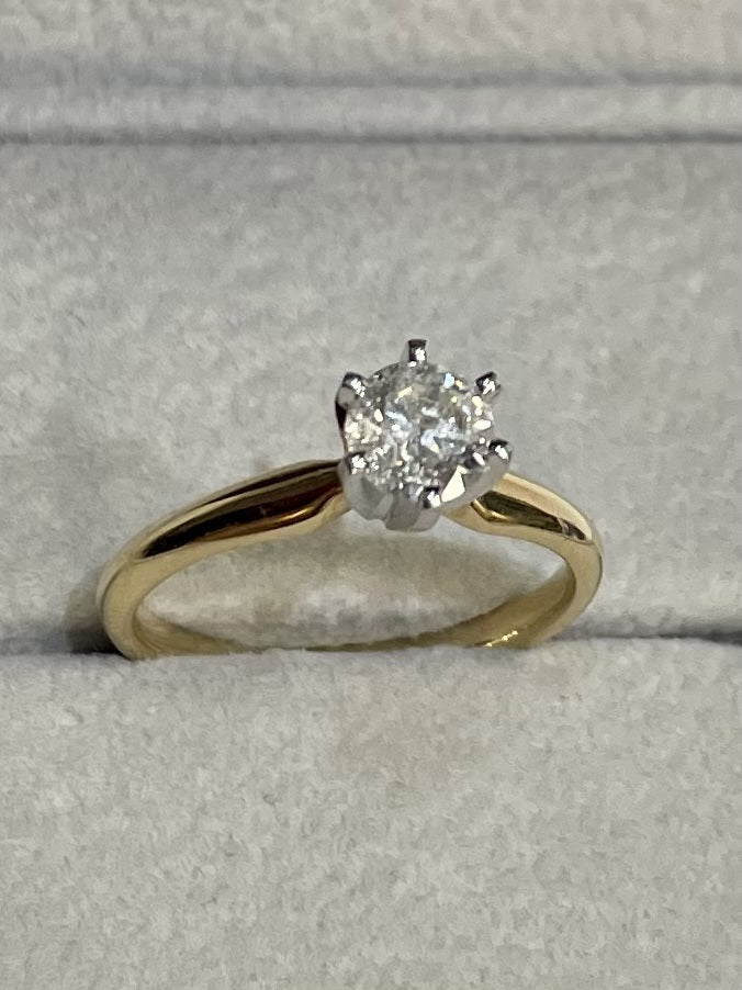 Diamond Engagement Ring