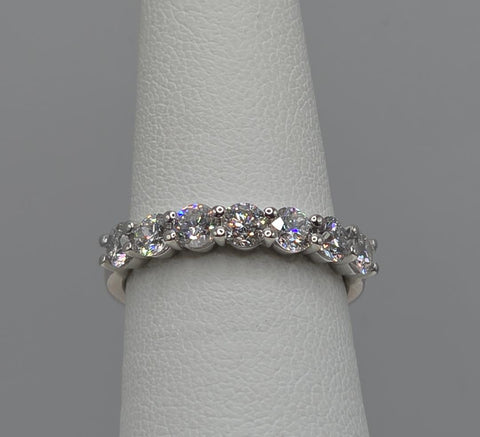Diamond Wedding Bands  -  Women'