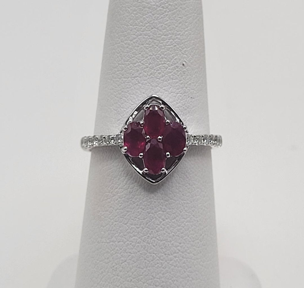 Colored Stone Rings  -  Women'